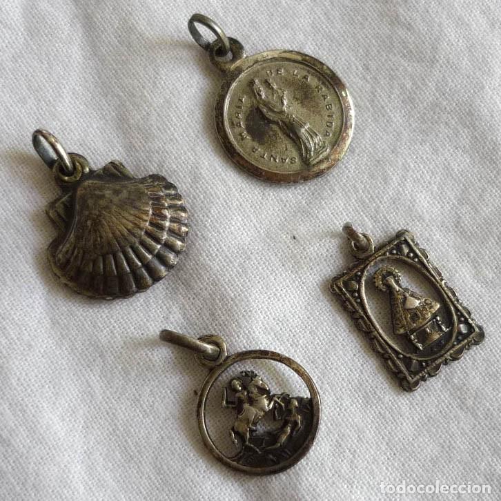 Antig&uuml;edades: 4 medallas religiosas en plata - Foto 1