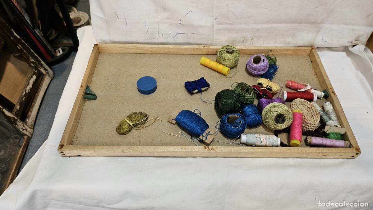 Antig&uuml;edades: lotes de hilos de colores - Foto 1