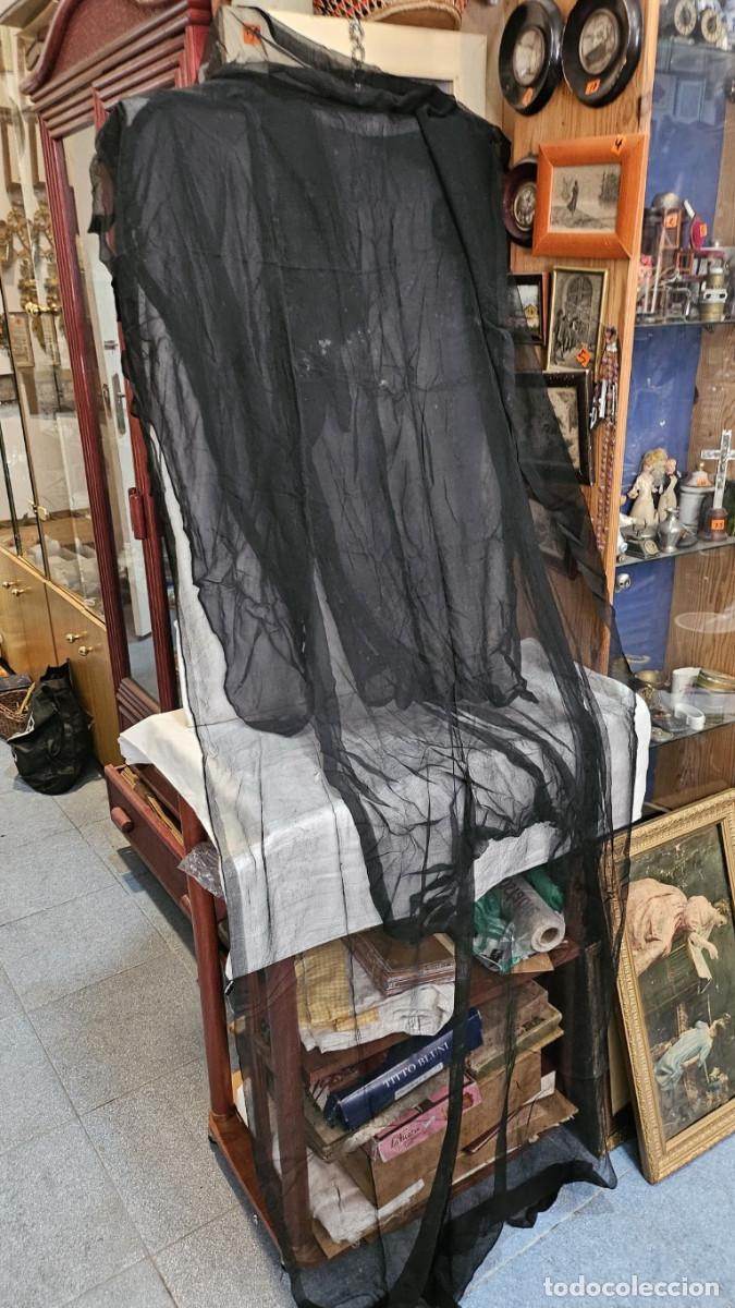 Antig&uuml;edades: velos o mantillas en negro - Foto 1
