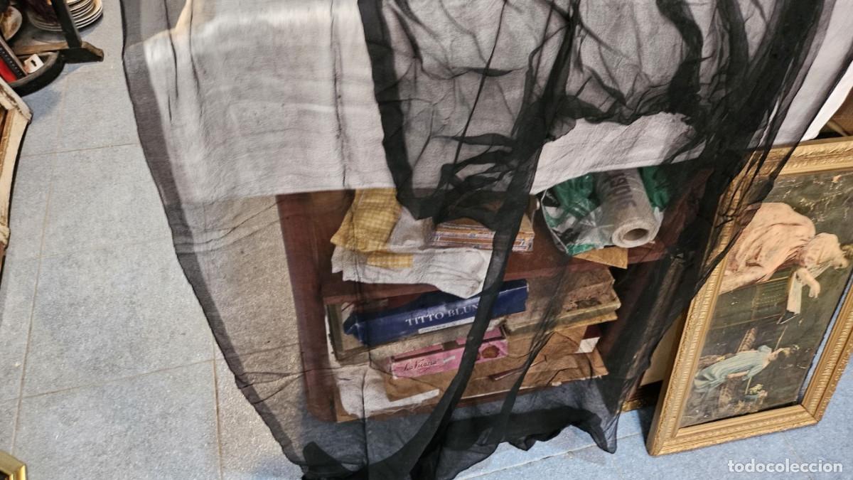 Antig&uuml;edades: velos o mantillas en negro - Foto 2