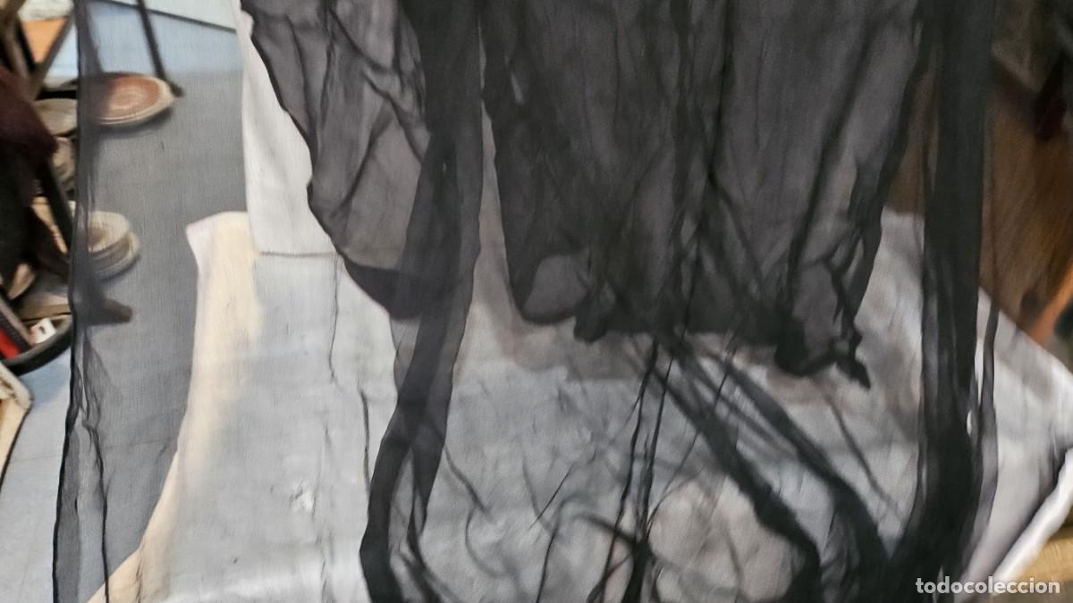 Antig&uuml;edades: velos o mantillas en negro - Foto 3