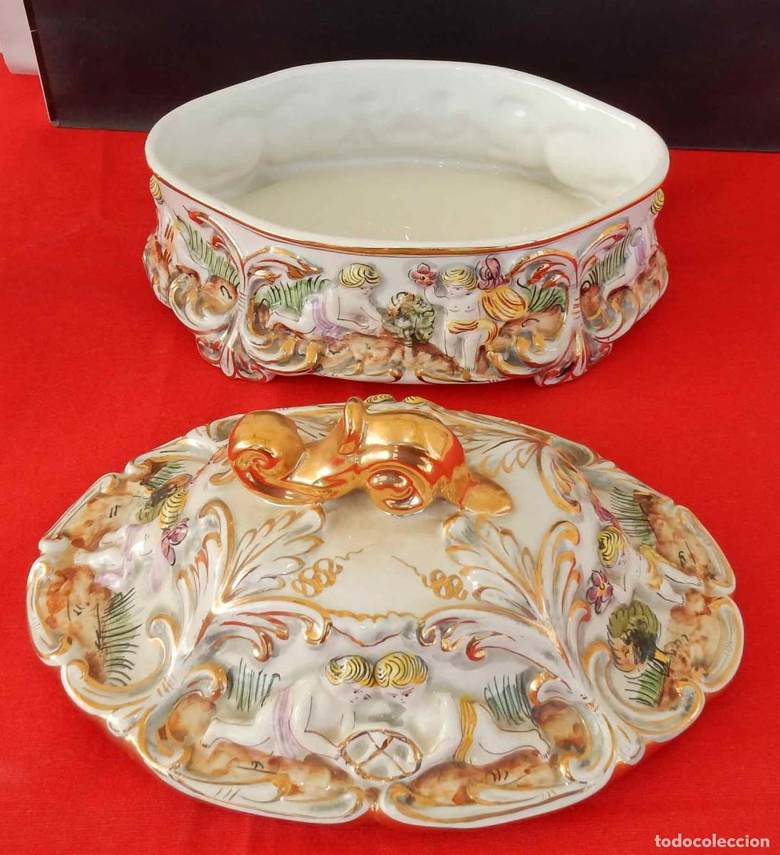 Antig&uuml;edades: Sopera de porcelana de ALCOBACA - 25 cm - Foto 3