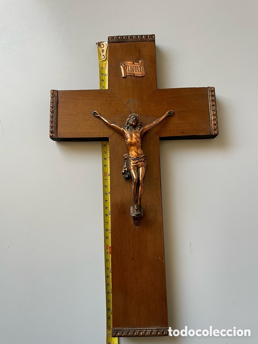 Antig&uuml;edades: Crucifijo de pared de 1954 - Foto 1