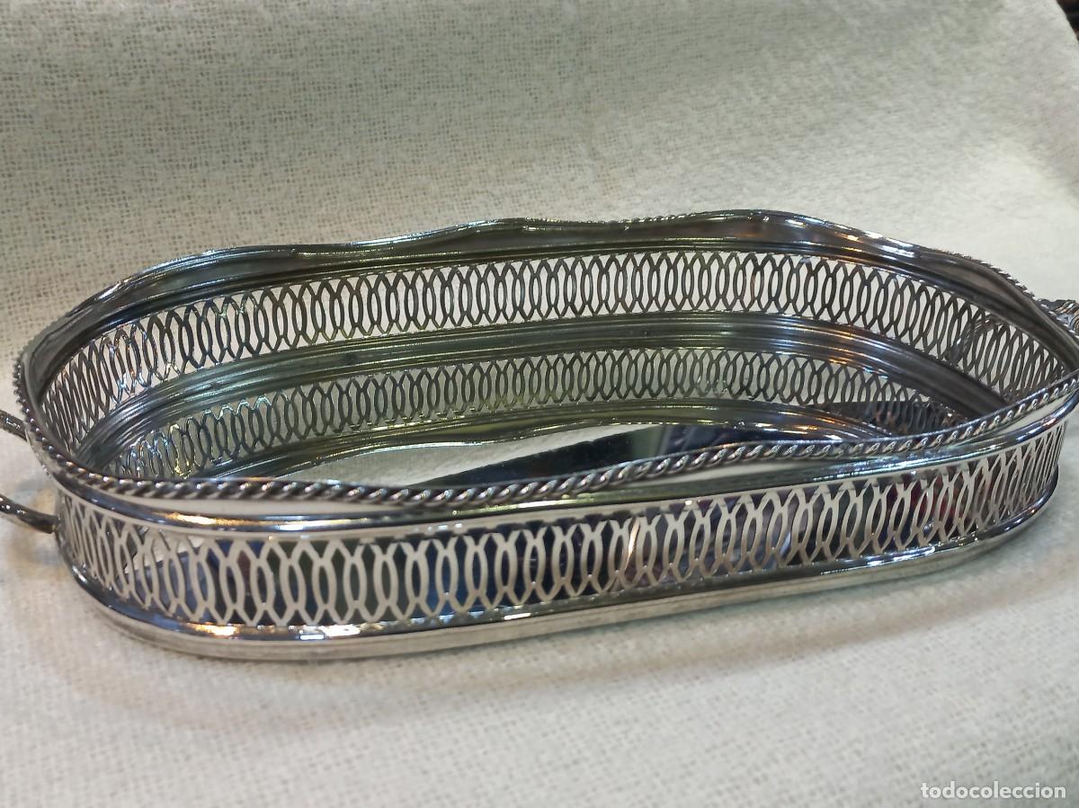Antig&uuml;edades: BANDEJA PLATEADA 37cm (rectangular) rejilla alta-lisa-asas - Foto 1