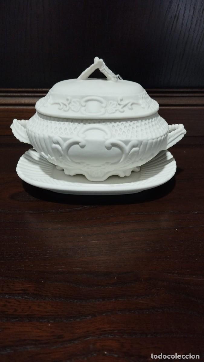 Antig&uuml;edades: SOPERA DE COLECCI&Oacute;N - PORCELANA BISCUIT - Foto 1