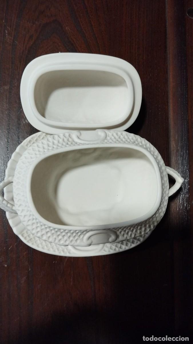 Antig&uuml;edades: SOPERA DE COLECCI&Oacute;N - PORCELANA BISCUIT - Foto 2
