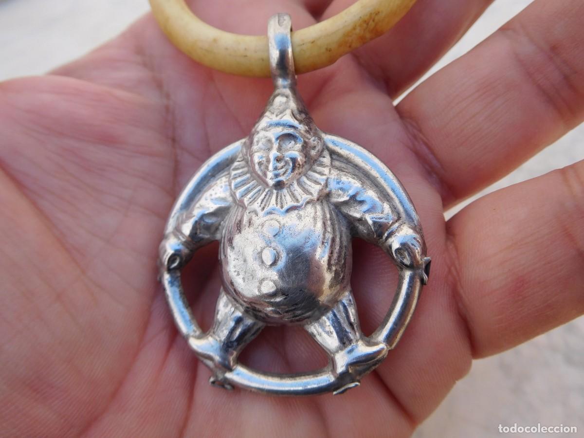 Antig&uuml;edades: Sonajero de plata antiguo - Foto 5