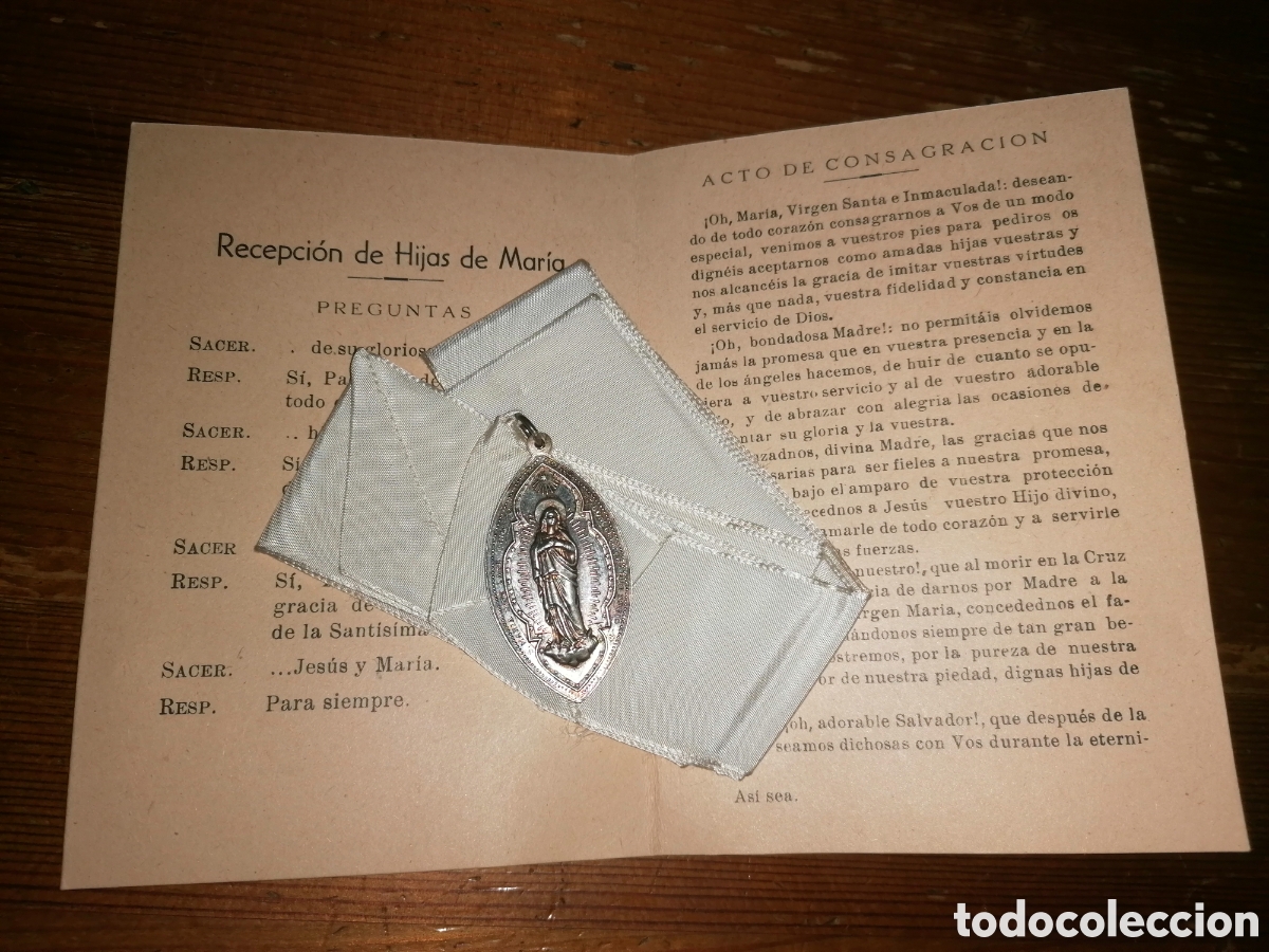 Antig&uuml;edades: Antigua medalla de monja - Foto 3