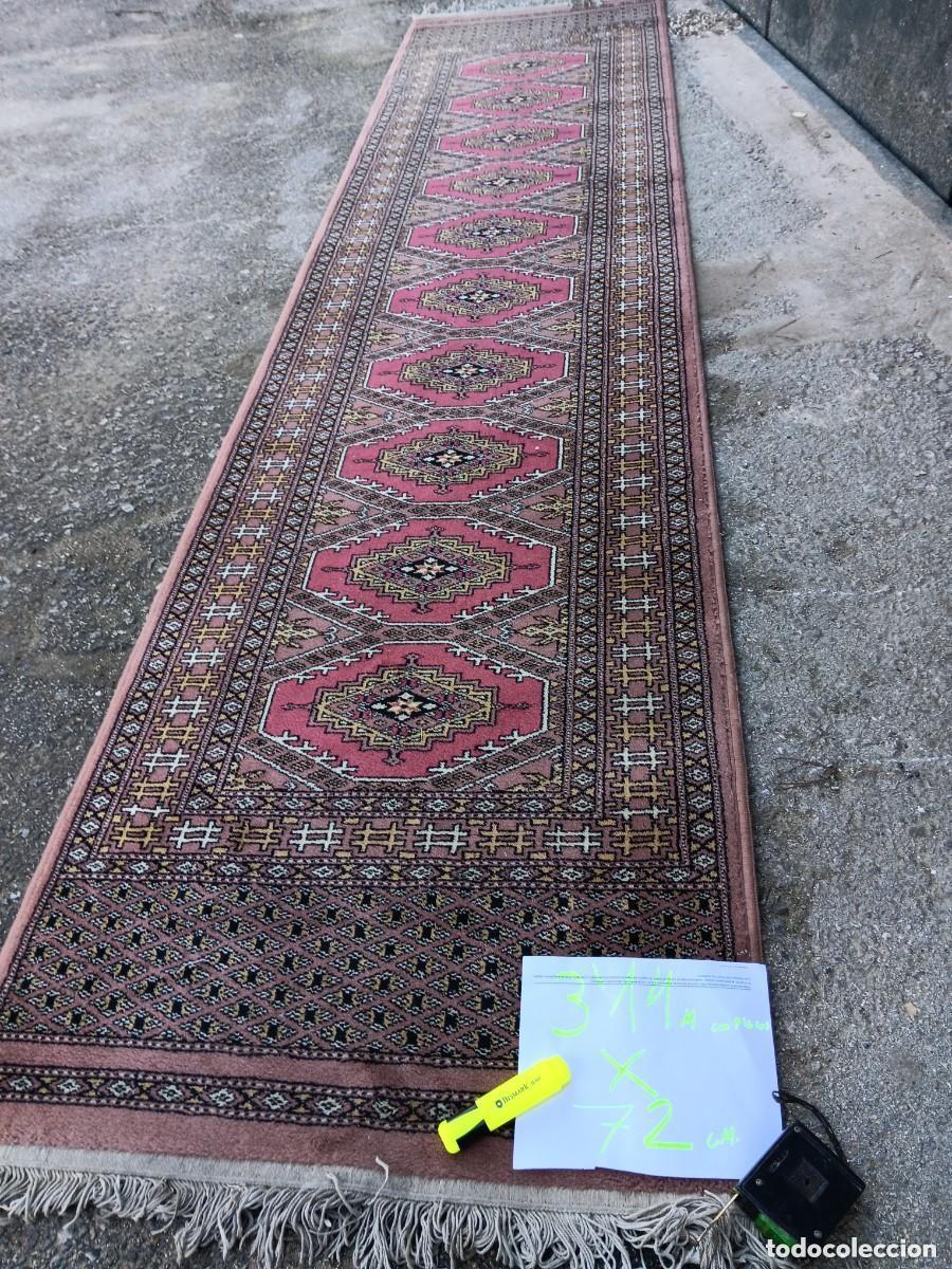Antig&uuml;edades: Alfombra pasillo buen estado - Foto 1