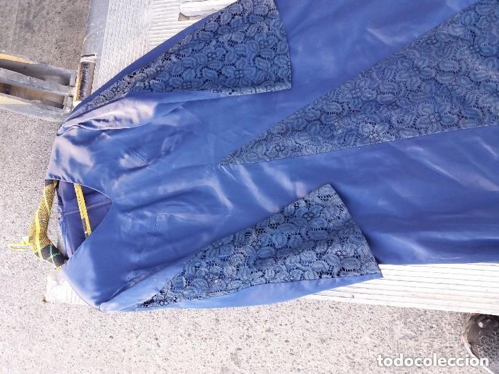 Antig&uuml;edades: vestido antiguo con encajes - Foto 3