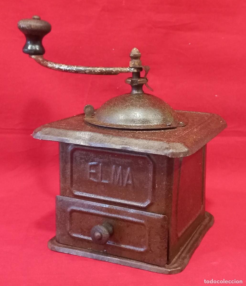 Oggetti Antichi: GRAN MOLINILLO DE HOJALATA CON POMO DE MADERA PARA CAFE - ELMA