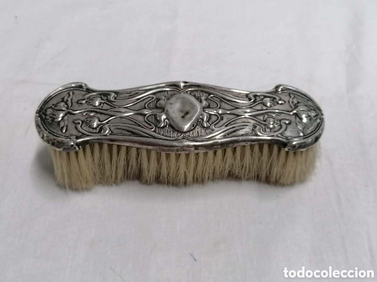 Antig&uuml;edades: Cepillo ropa plata Modernista - Foto 2