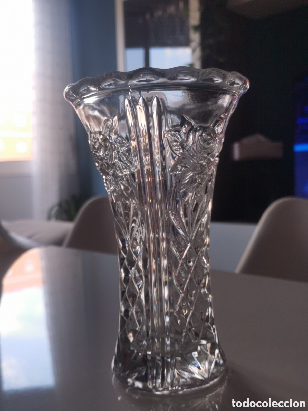 Antig&uuml;edades: Jarr&oacute;n cristal con relieve - Foto 1