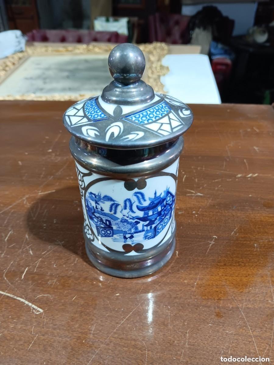 Antig&uuml;edades: Jarron esmaltado en plata bohemia - Foto 1
