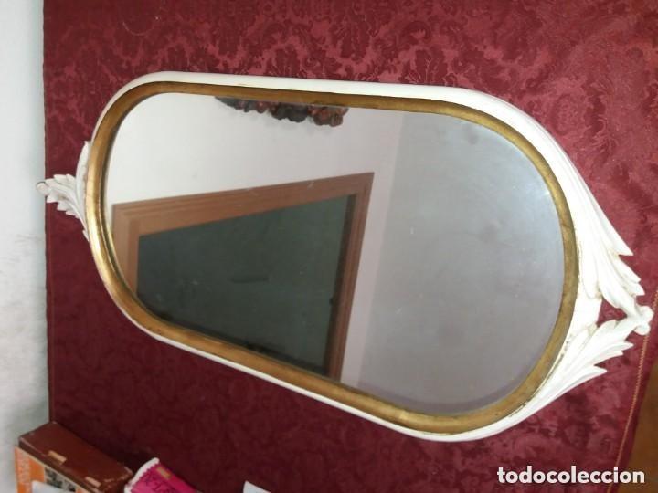 Antig&uuml;edades: espejo de madera, atiendo dudas - Foto 1