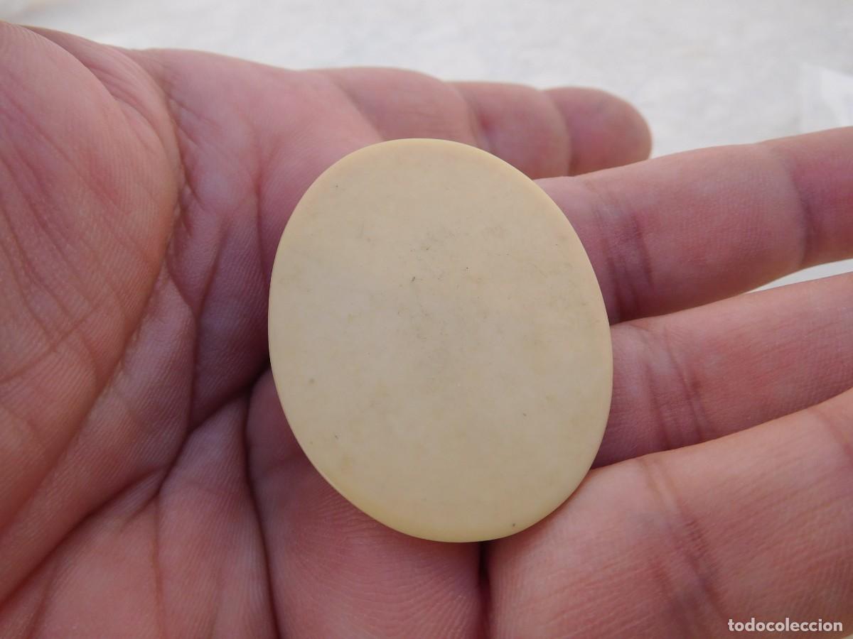 Antig&uuml;edades: Placa antigua de celuloide silueta mujer - Foto 3