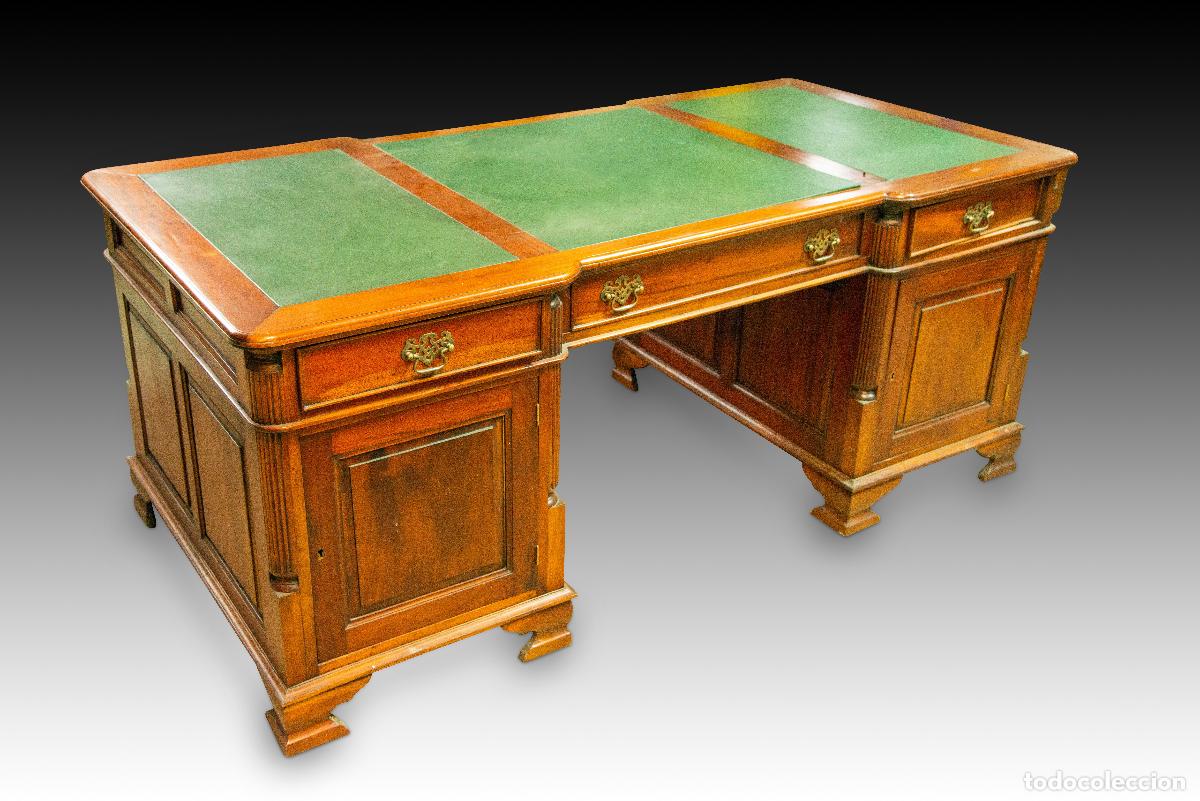 Antig&uuml;edades: Mesa escritorio. Siguiendo modelos antiguos. - Foto 4