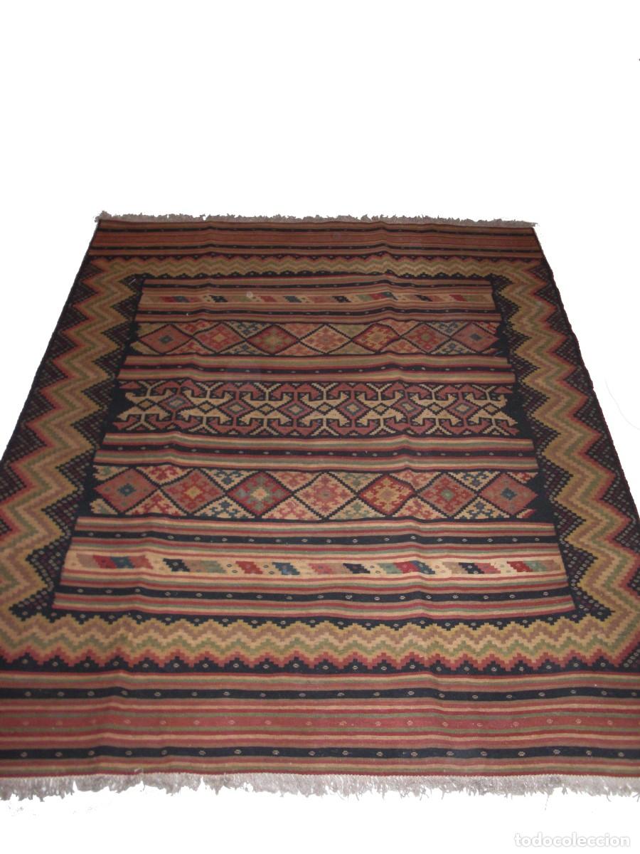 Antig&uuml;edades: Kilim persa K011-059 - Foto 1