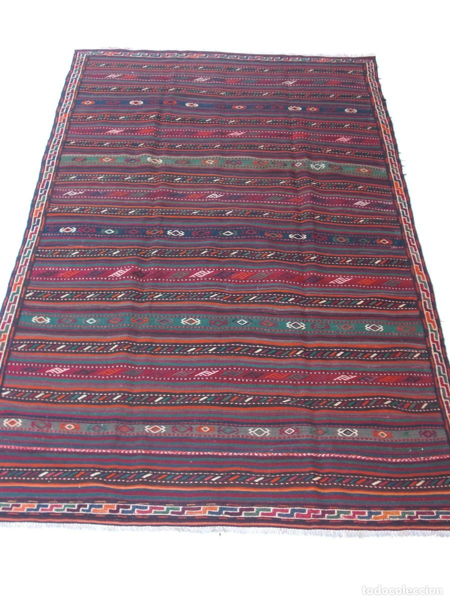 Antig&uuml;edades: Kilim persa K015-014 - Foto 1