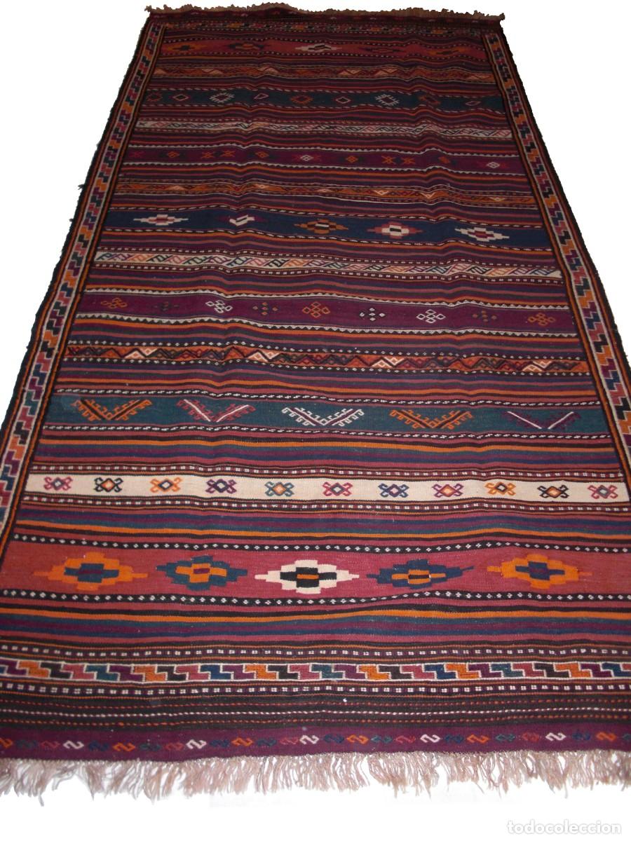 Antig&uuml;edades: Kilim persa K021-010 - Foto 1