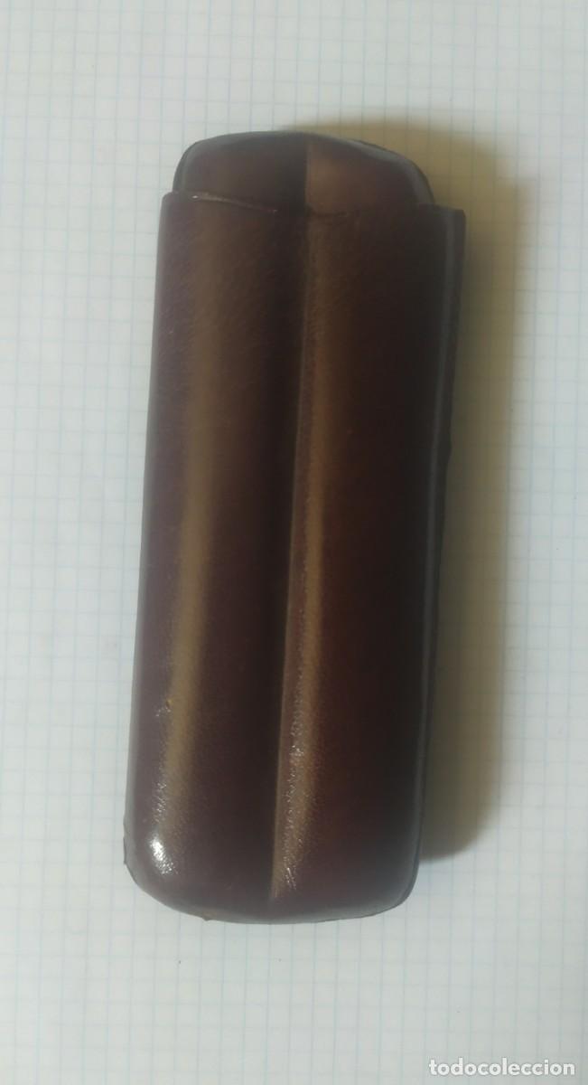 Antig&uuml;edades: Funda de cuero para 2 puros - Foto 2