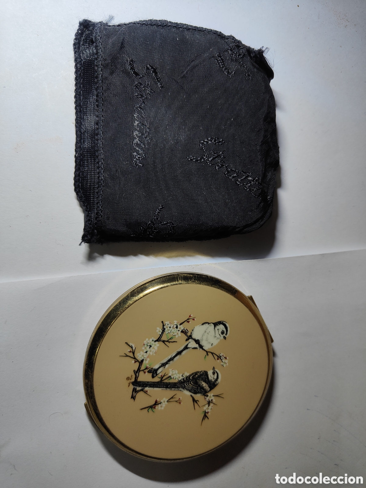 Antig&uuml;edades: ANTIGUA POLVERA PAJAROS MARCA STRATTON - Foto 2