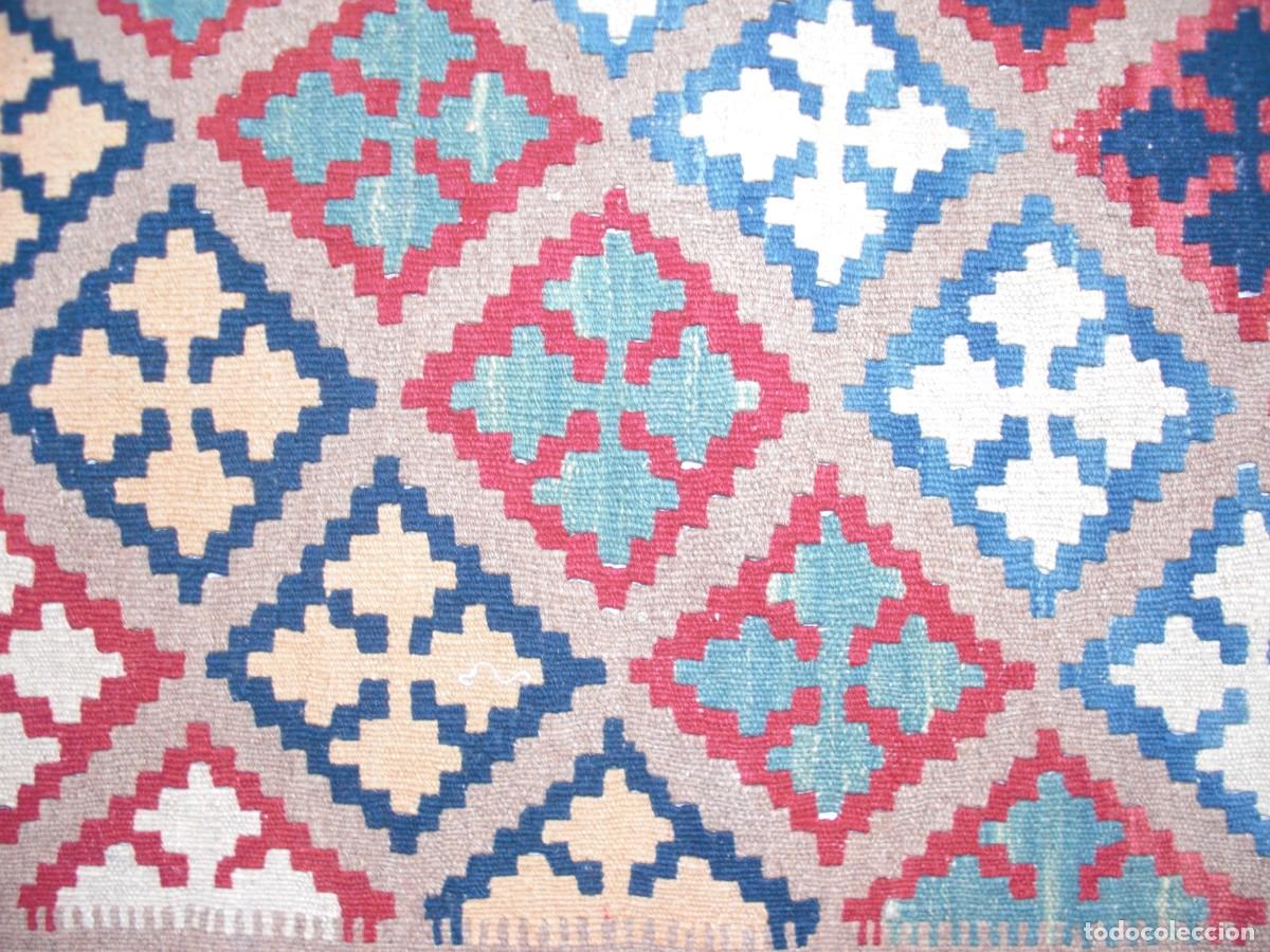 Antig&uuml;edades: Kilim persa K023-100 - Foto 2