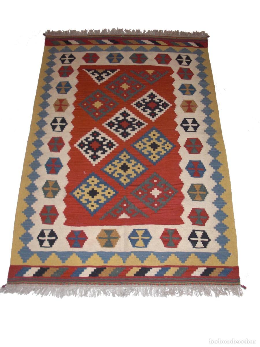 Antig&uuml;edades: Kilim persa K023-137 - Foto 1