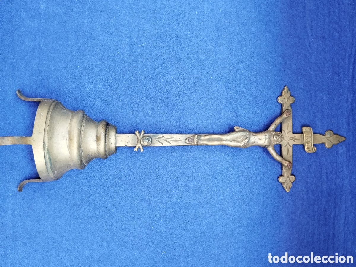 Antig&uuml;edades: Antiguo crucifijo de bronce de altar - Foto 8