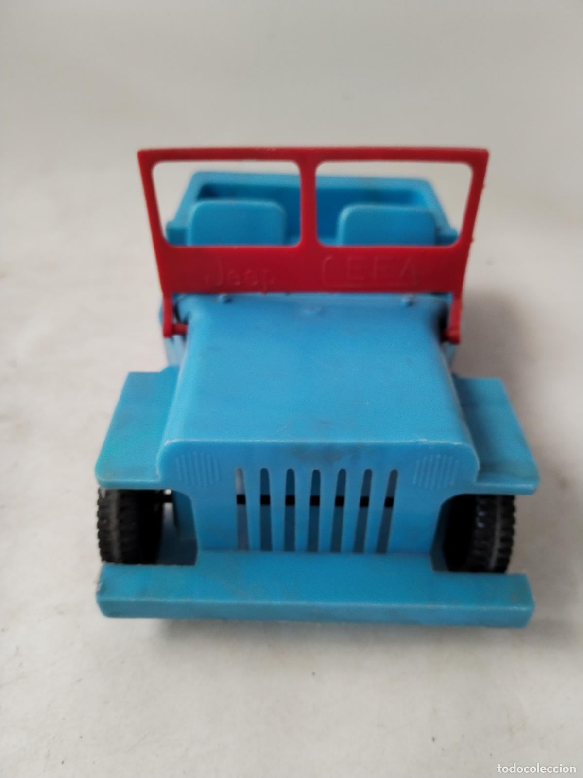 Antig&uuml;edades: ANTIGUO JEEP DE PL&Aacute;STICO DE cefa - C139 - Foto 6