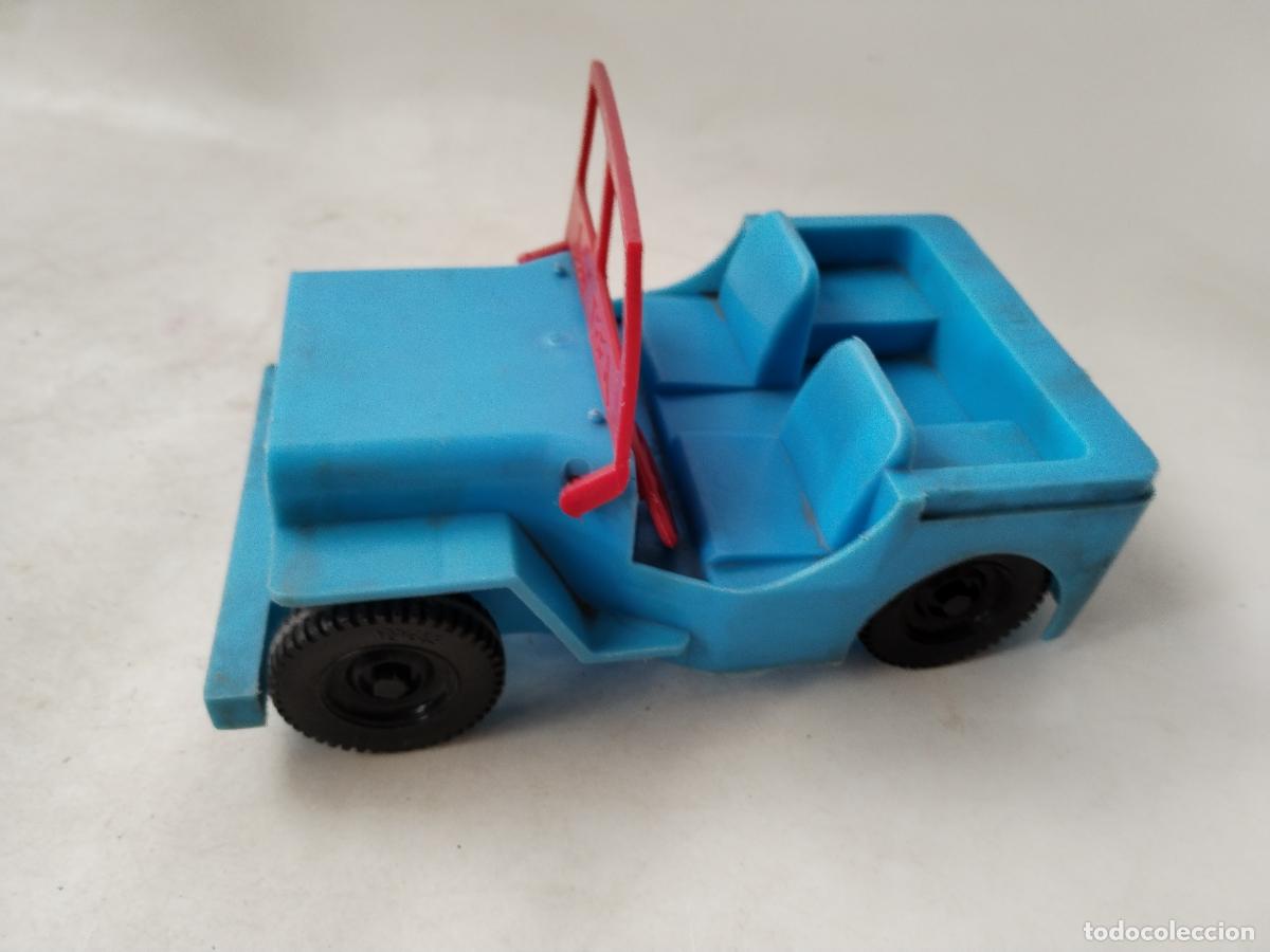 Antig&uuml;edades: ANTIGUO JEEP DE PL&Aacute;STICO DE cefa - C139 - Foto 9