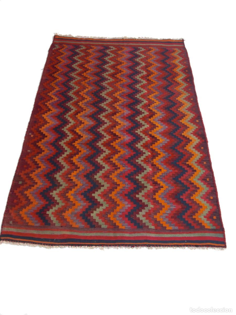 Antig&uuml;edades: Kilim persa K023-147 - Foto 1