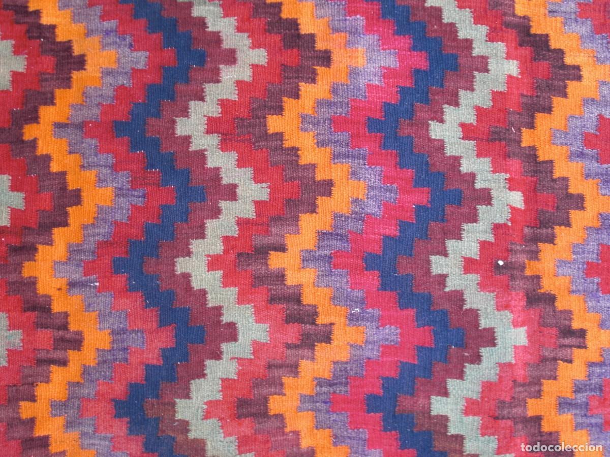 Antig&uuml;edades: Kilim persa K023-147 - Foto 2