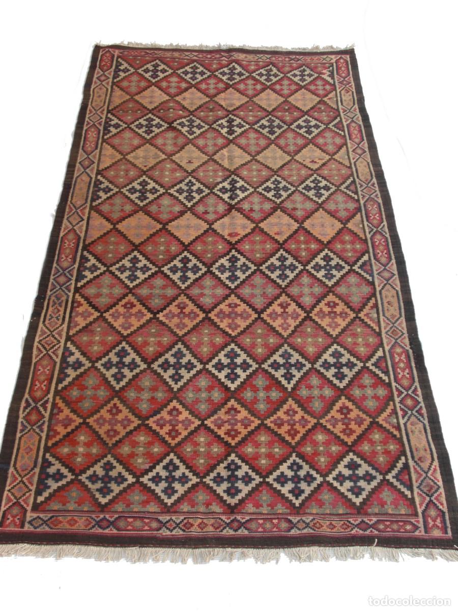 Antig&uuml;edades: Kilim persa K023-153 - Foto 1