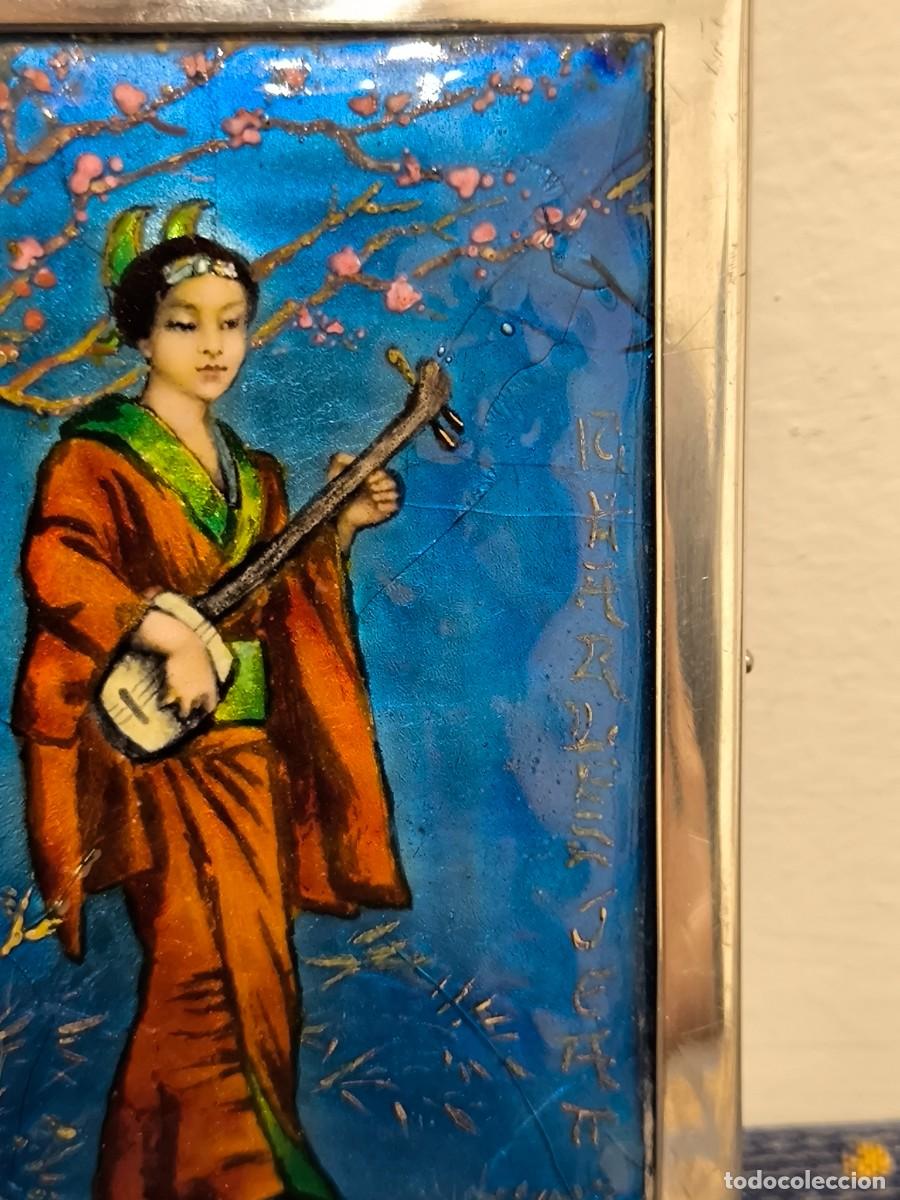 Antig&uuml;edades: ESMALTE ASIATICO CON MARCO EN PLATA - Foto 4