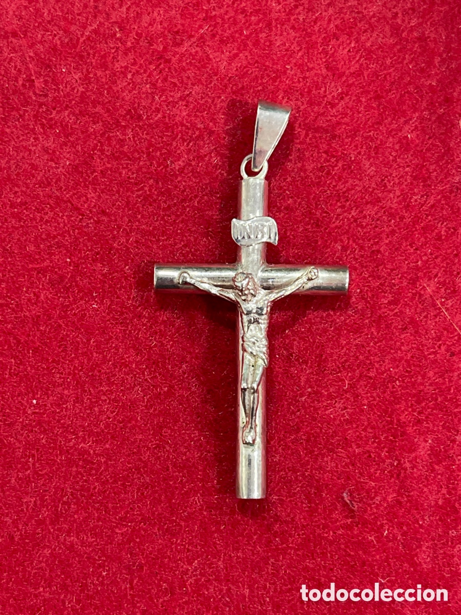 Antig&uuml;edades: Crucifijo en plata de ley. - Foto 1