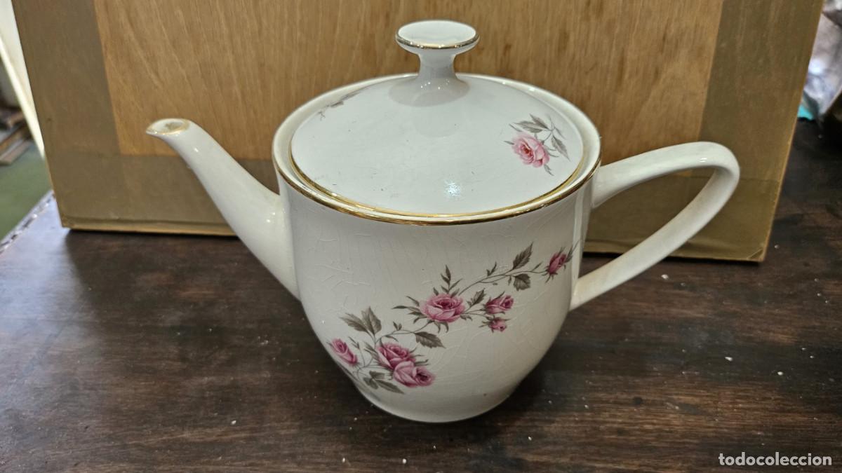 Antig&uuml;edades: tetera de porcelana flores - Foto 1