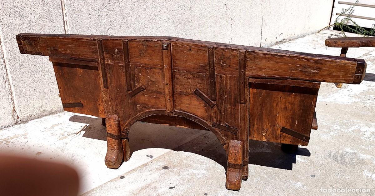 Antig&uuml;edades: Banco rustico de madera con refuerzos de hierro - Foto 7