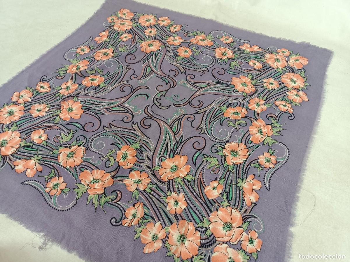 Antig&uuml;edades: Pa&ntilde;uelo de merino morado - Foto 5