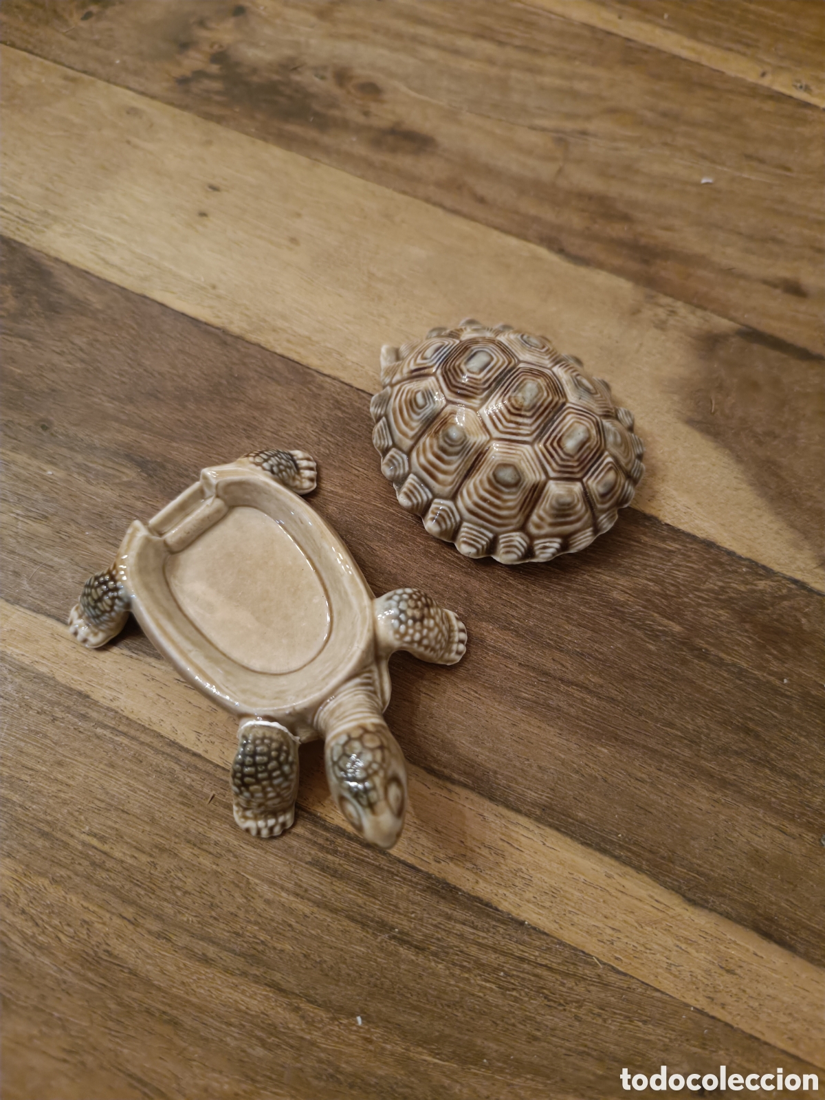 Antig&uuml;edades: Tortuga de cer&aacute;mica inglesa - Foto 2