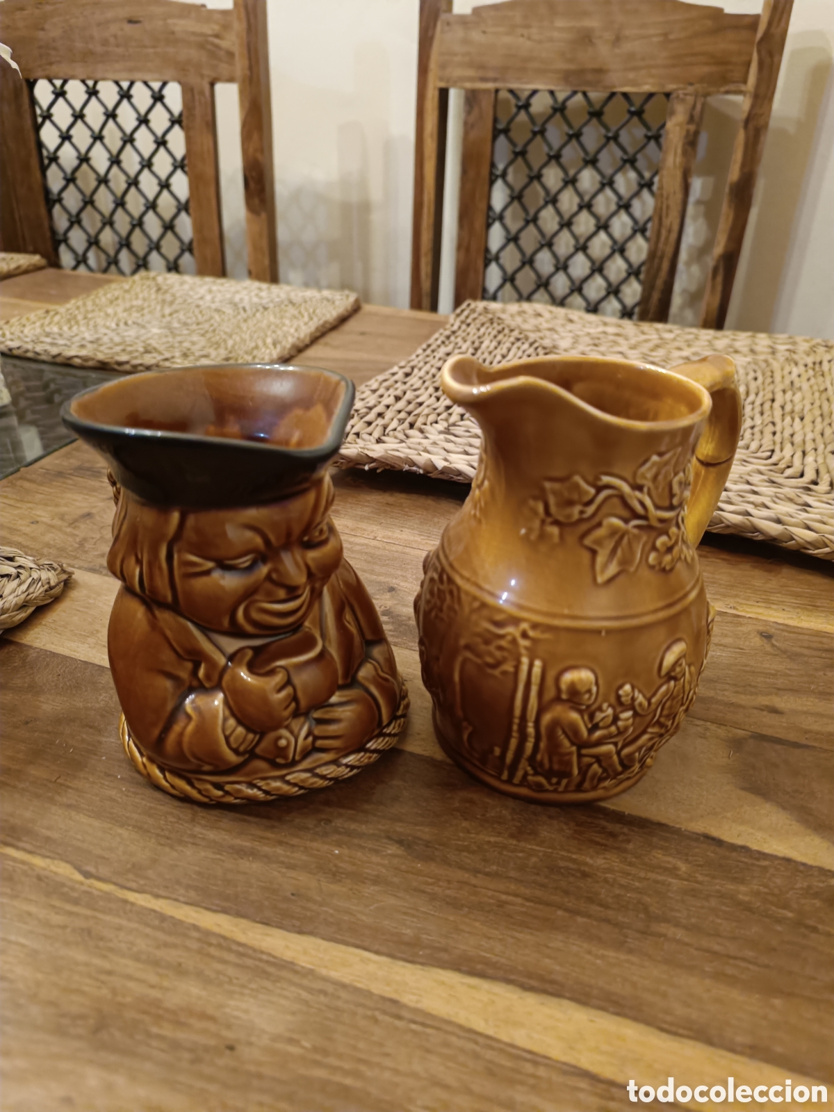Antig&uuml;edades: 2 jarras cer&aacute;mica valdemora - Foto 1