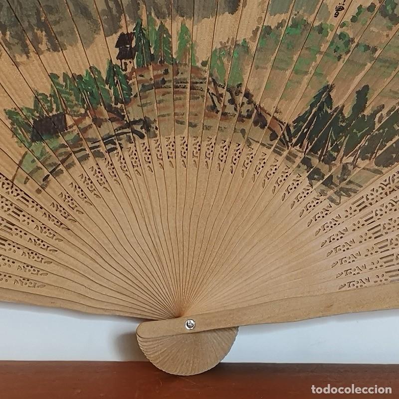 Antig&uuml;edades: Abanico Oriental de Madera - Foto 6