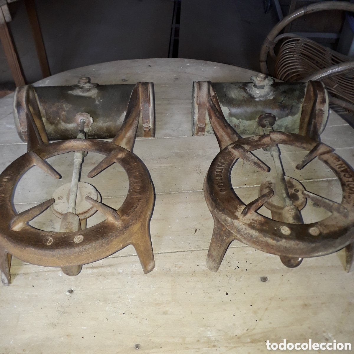 Antig&uuml;edades: Antiguos hornillos Volcan - Foto 1