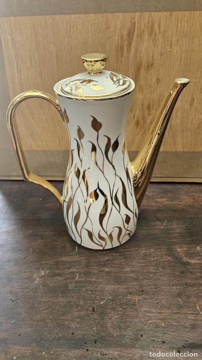 Antig&uuml;edades: tetera de porcelana antigua - Foto 1