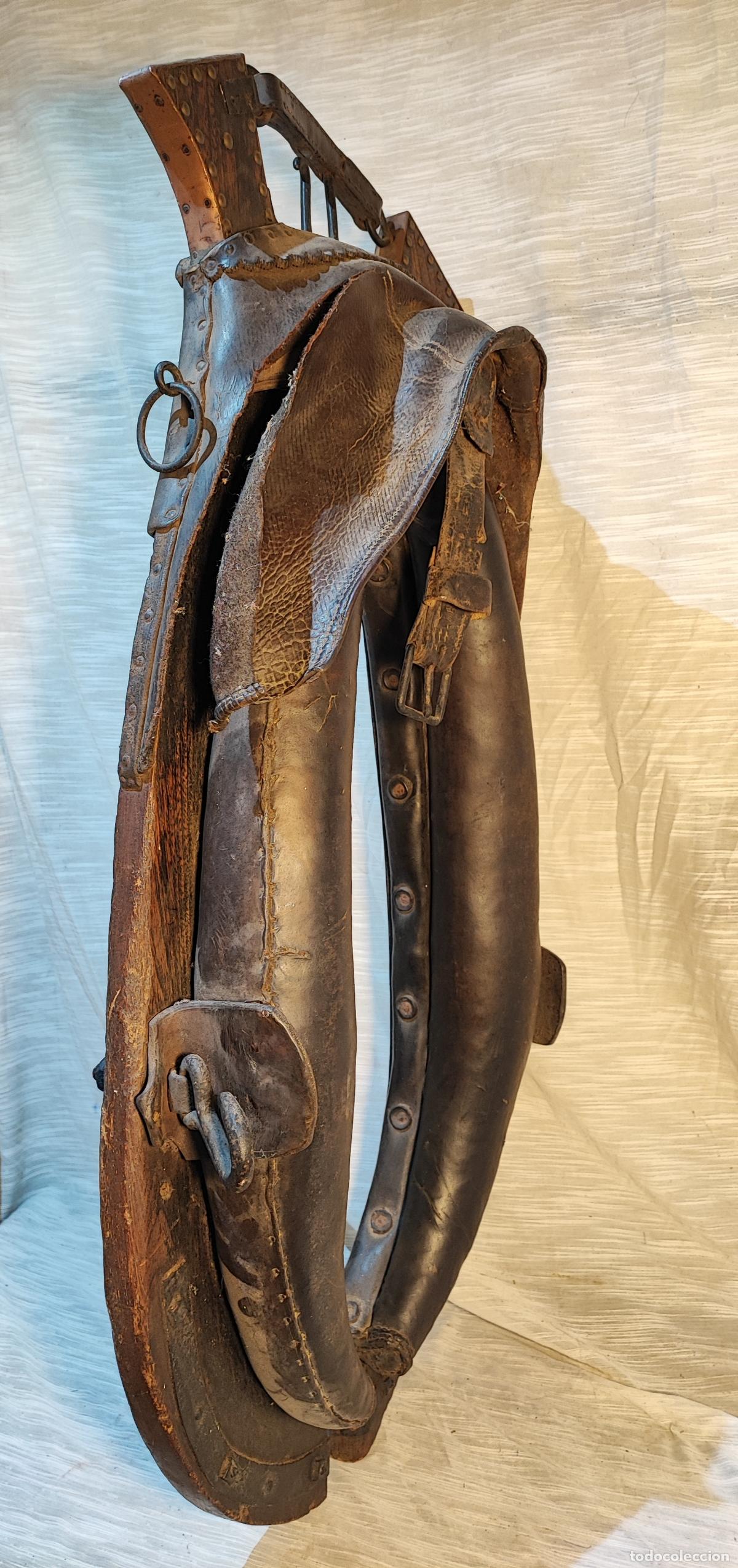 Antig&uuml;edades: ANTIGUO COLLAR DE CABALLO, GUARNICION, APERO - Foto 4