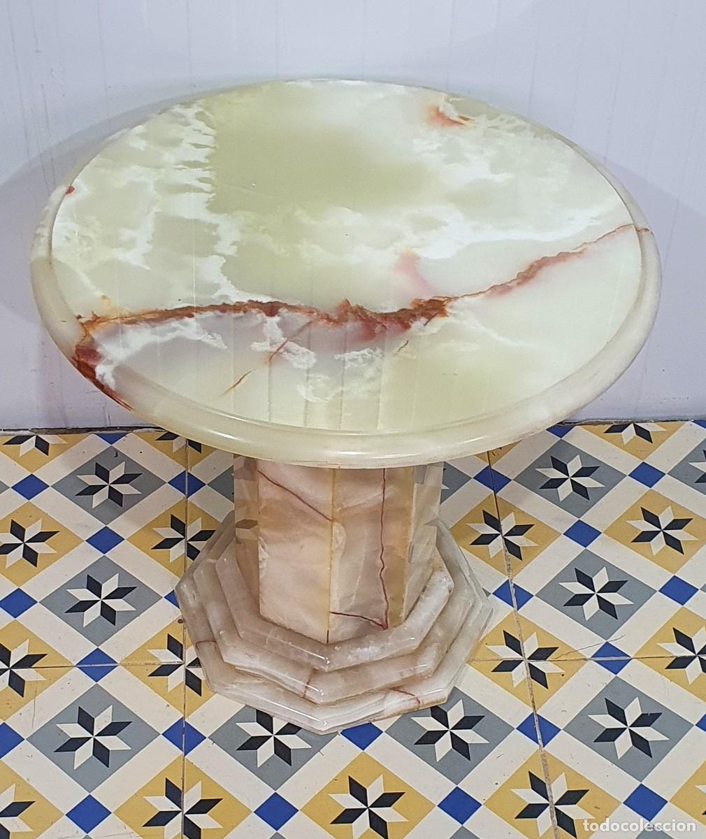 Antig&uuml;edades: Mesa auxiliar en marmol onix - Foto 1