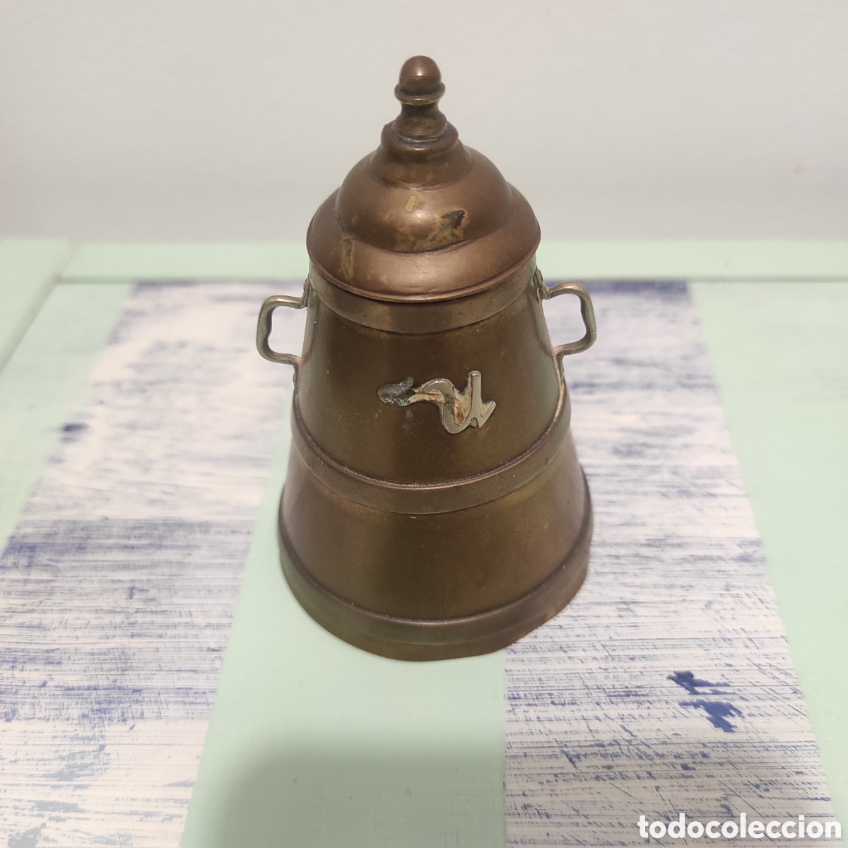 Antig&uuml;edades: Antiguo mechero de cobre - Foto 1