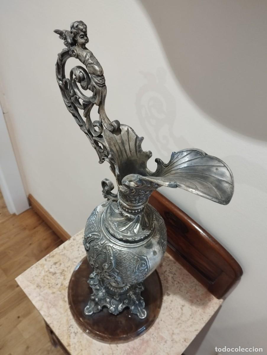 Antig&uuml;edades: &Aacute;nfora de bronce plateado - Foto 1