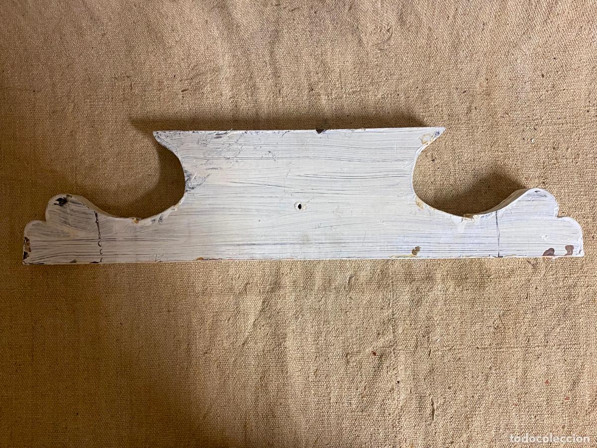 Antig&uuml;edades: talla de madera blanca - Foto 2