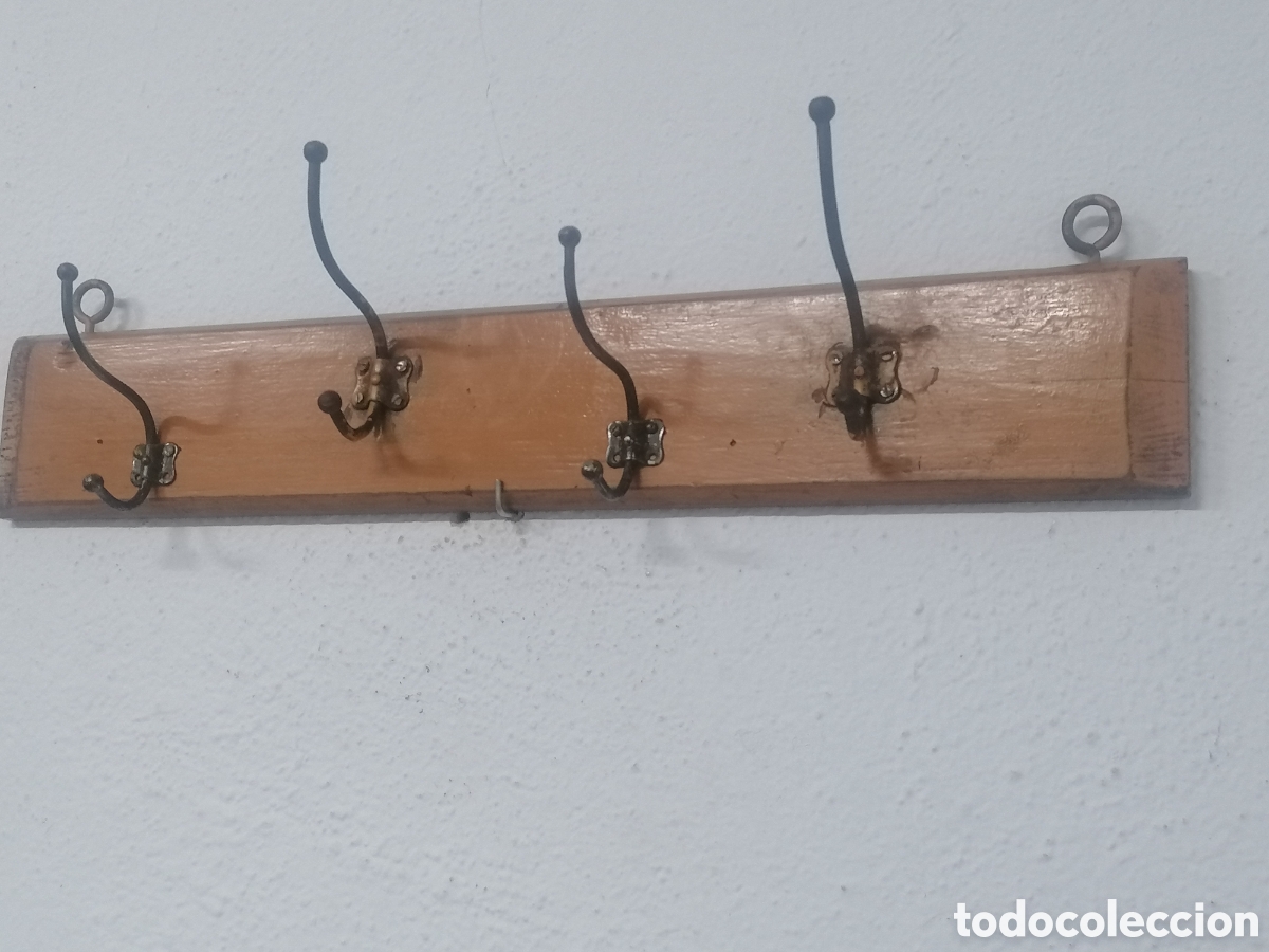 Antig&uuml;edades: Perchero de pared antiguo - Foto 2